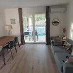 Appartement Fiori Di Cala Rossa T3 Dans Résidence Hôtellière Chez Virginie *