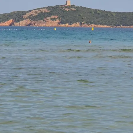 Fiori Di Cala Rossa T3 Dans Hotelliere Chez Virginie * Lecci