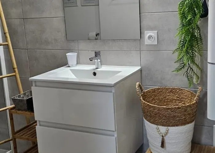 Fiori Di Cala Rossa T3 Dans Hotelliere Chez Virginie *